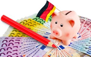 german-consumer-sentiment-slips-despite-income-optimism